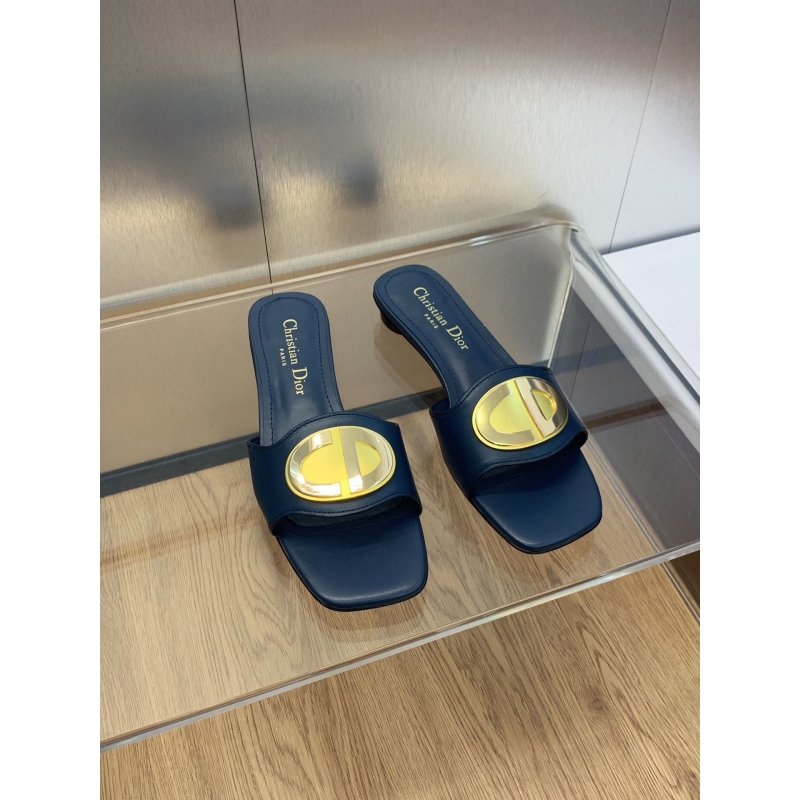 ch**an D*or slippers